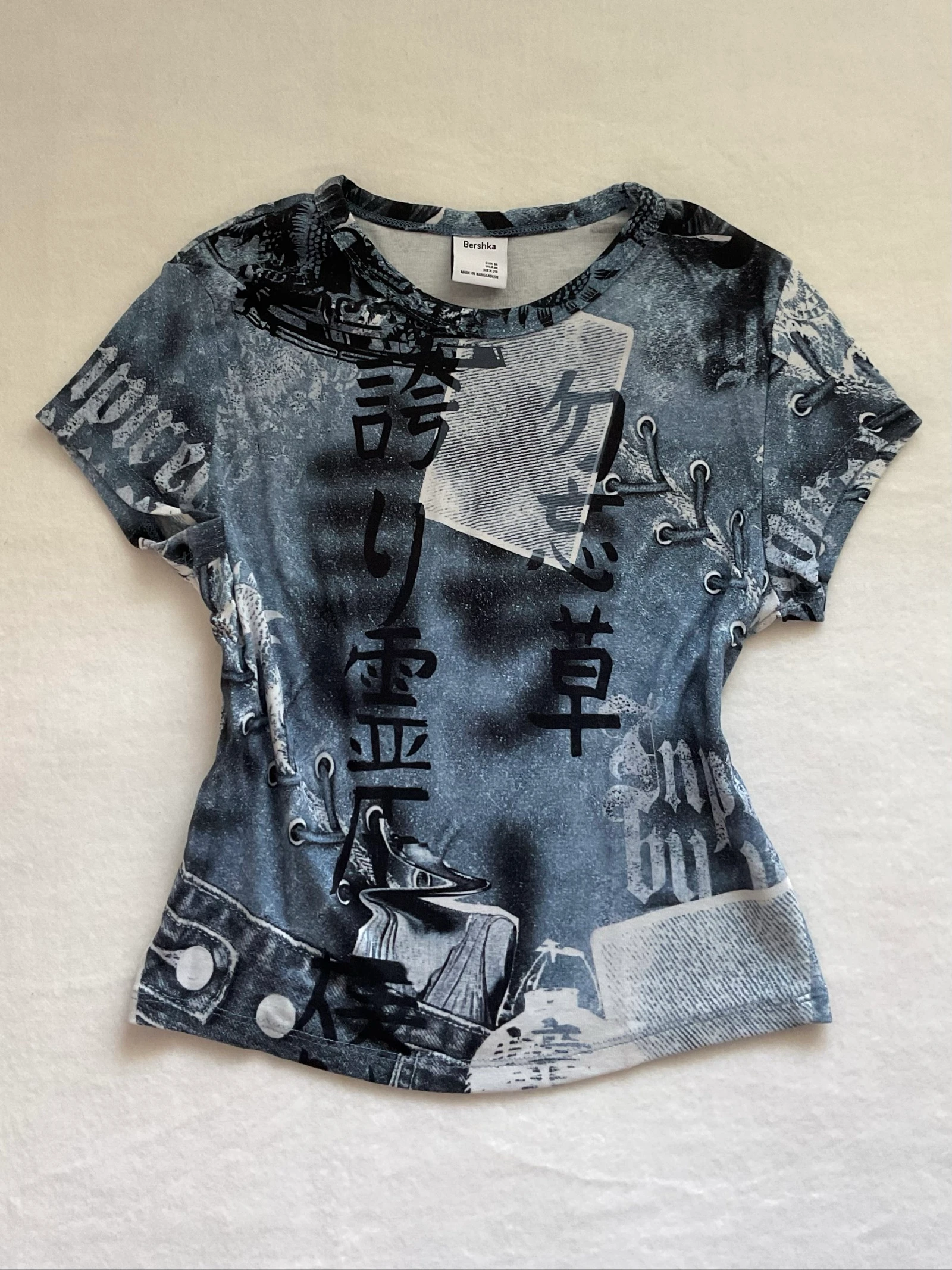 Top Cropped Bershka Azul Estampado Y2K | Tamanho M